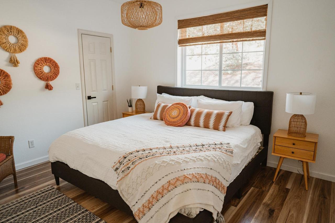 Glamour Mountain Getaway By Casa Oso With Views And * Oakhurst